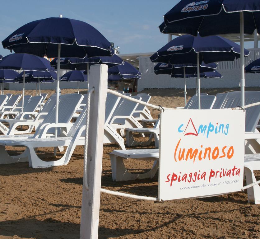 Camping Luminoso Punta Braccetto Exterior foto
